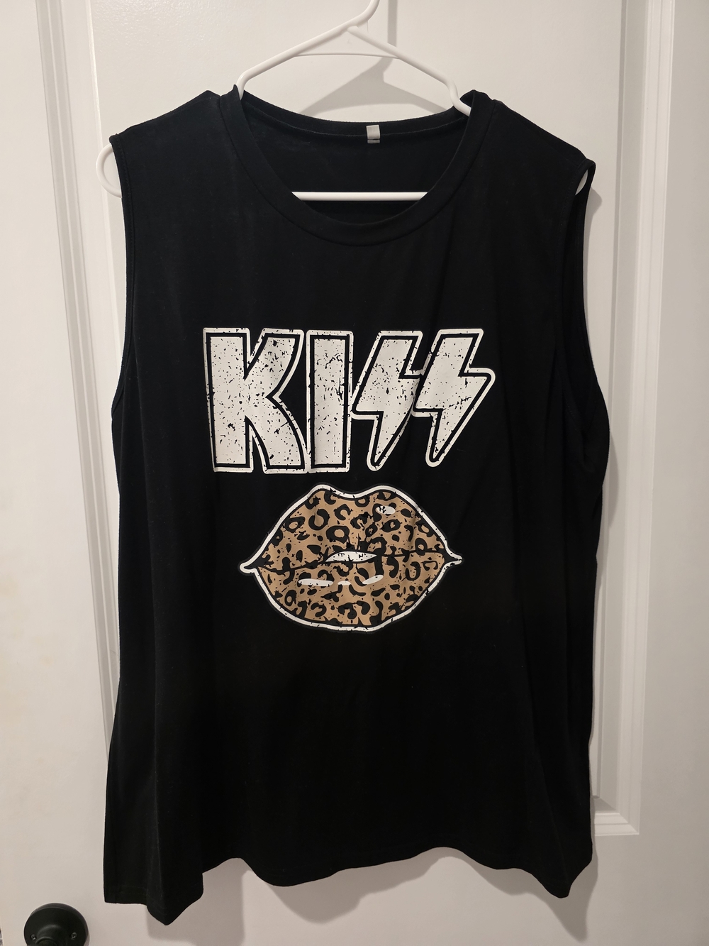 Kiss Black Tank with Leopard Print Lips